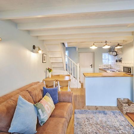 Host & Stay - Honey Cottage Hinderwell Eksteriør billede