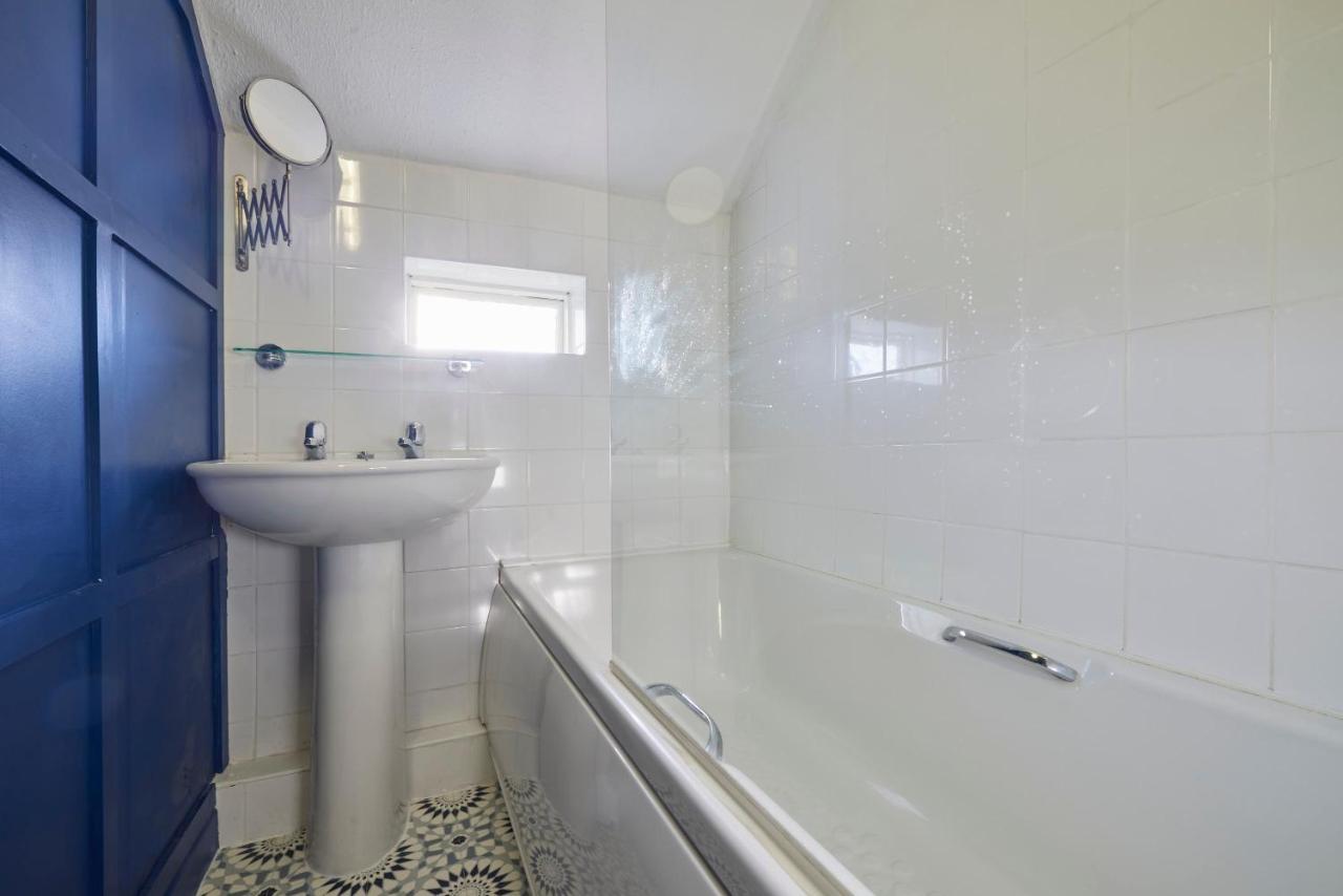 Host & Stay - Honey Cottage Hinderwell Eksteriør billede