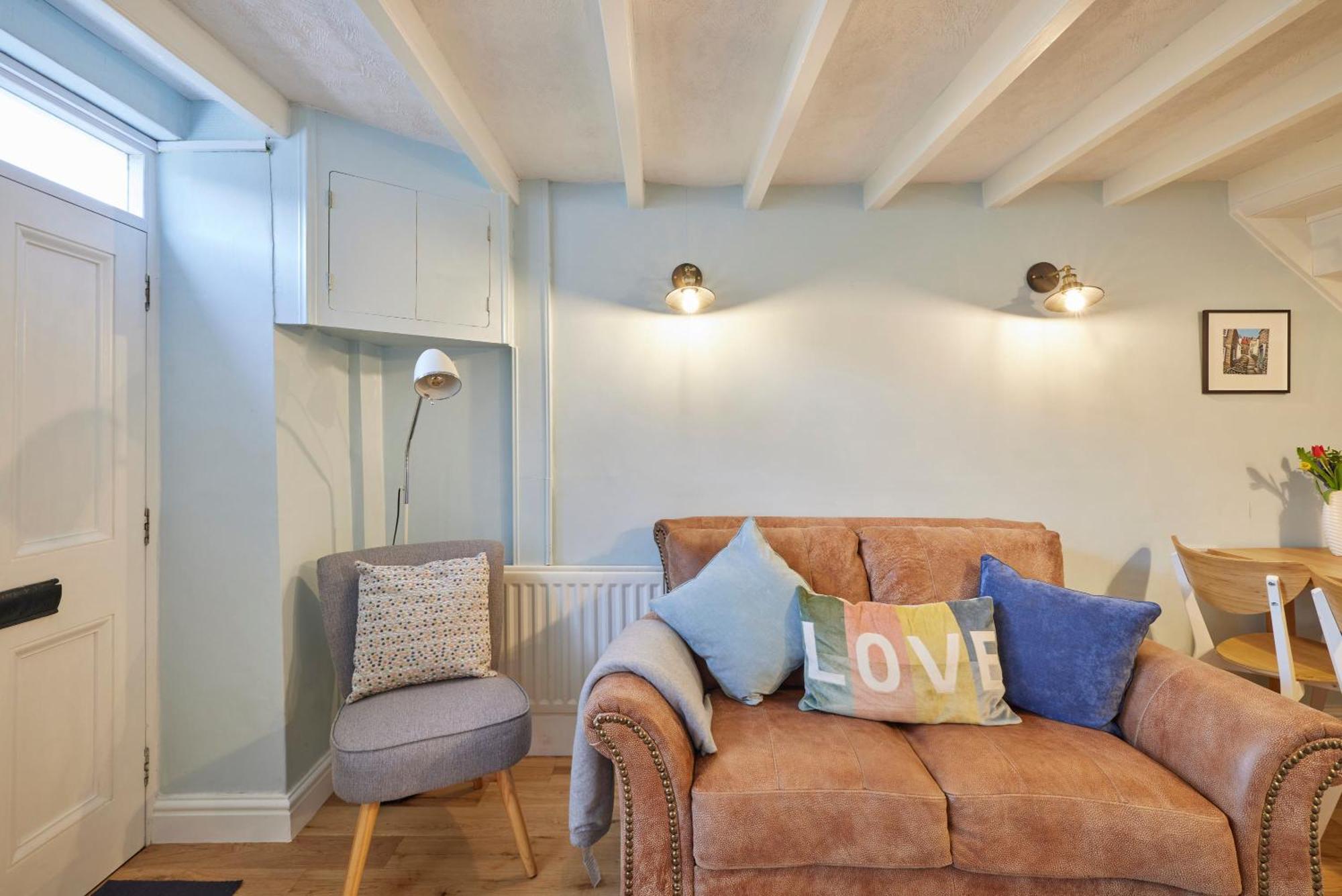 Host & Stay - Honey Cottage Hinderwell Eksteriør billede